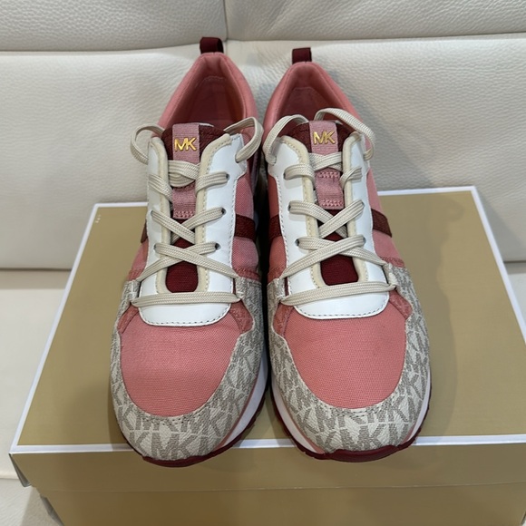 NIB MICHAEL KORS PINK WOMENS Dash Logo and Mesh Trainer SIZES 8.5, CINNAMON - Picture 3 of 14